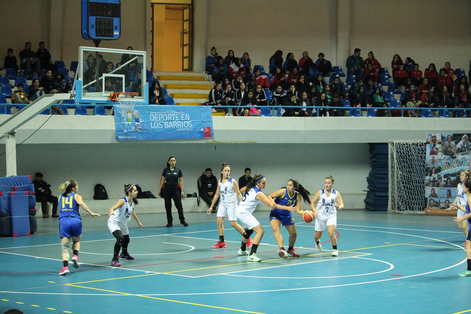 10 equipos de Chile y Argentina animaron Campeonato internacional de básquetbol femenino sub 15 en La Tortuga